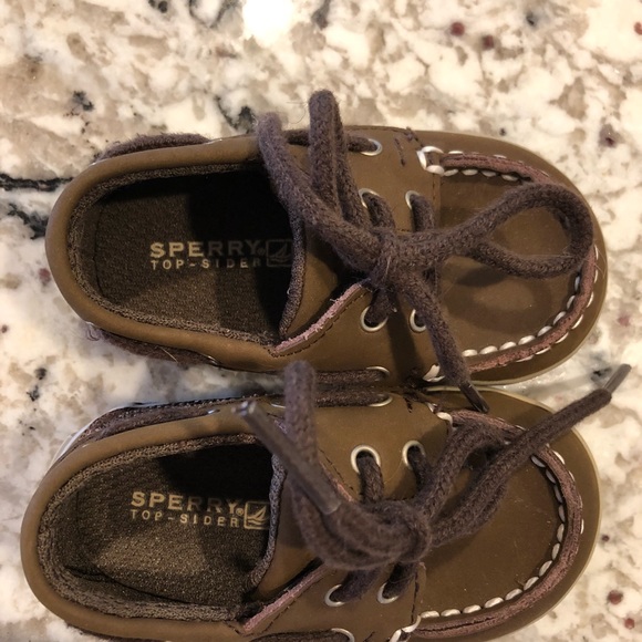 Sperry shoes - Picture 2 of 4